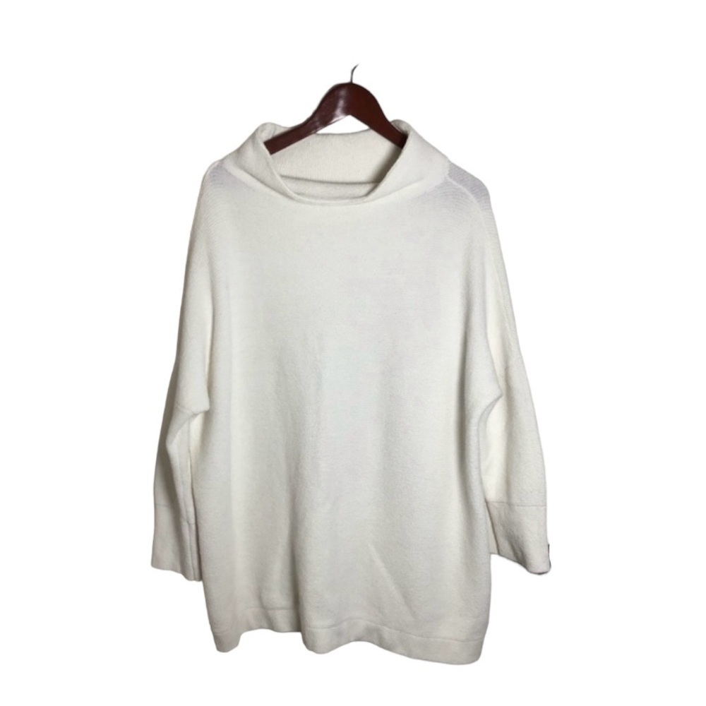 Free People Ottoman Slouchy Tunic in Ivory Size Large.